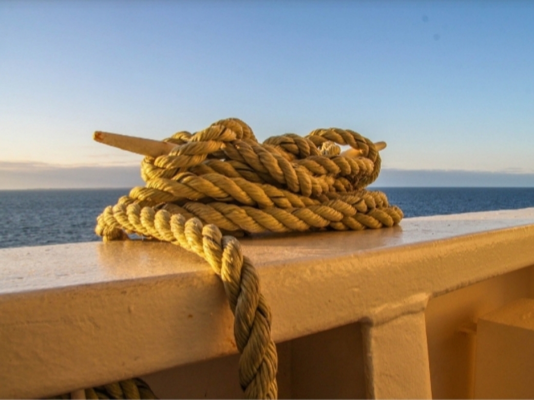 Kud plovi ovaj brod...